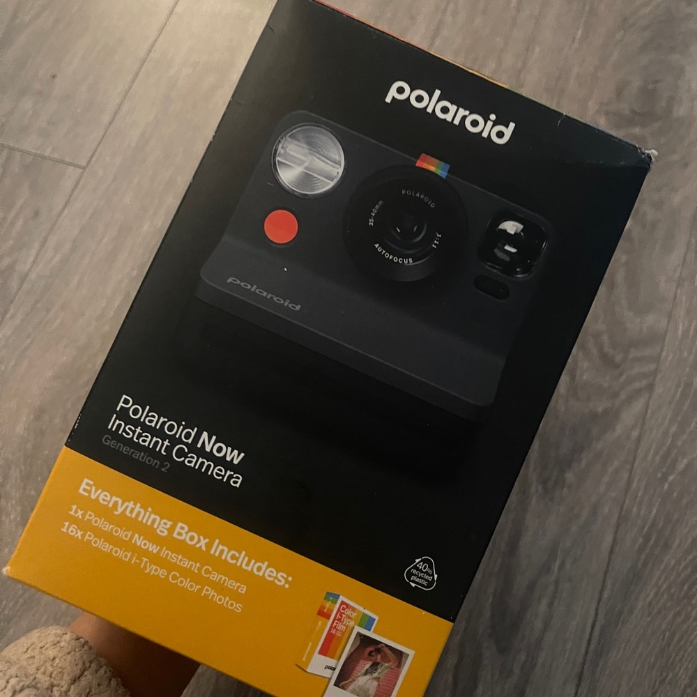 Polaroid